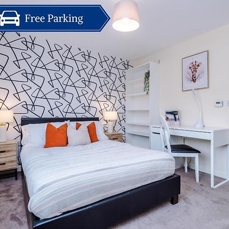 Chic 2 Bed House With Garden & Free Parking Villa Manchester Exterior photo